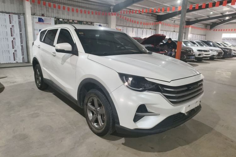 Used JETOUR X70M 2020 Revised 1.5T Manual Partner Version 5-Seater Exterior 1