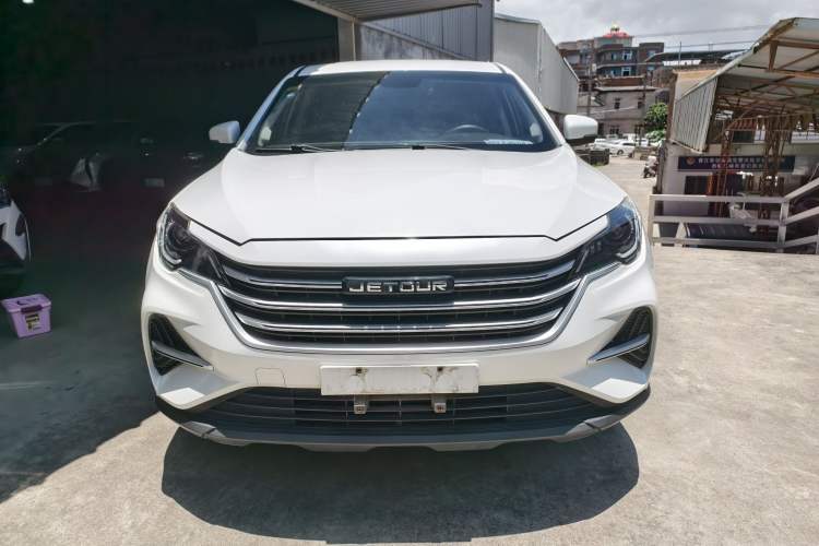 Used JETOUR X70M 2020 Revised 1.5T Manual Partner Version 5-Seater Exterior 1