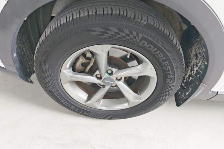 Used JETOUR X70M 2020 1.5T Manual Travel Companion Model Exterior 4