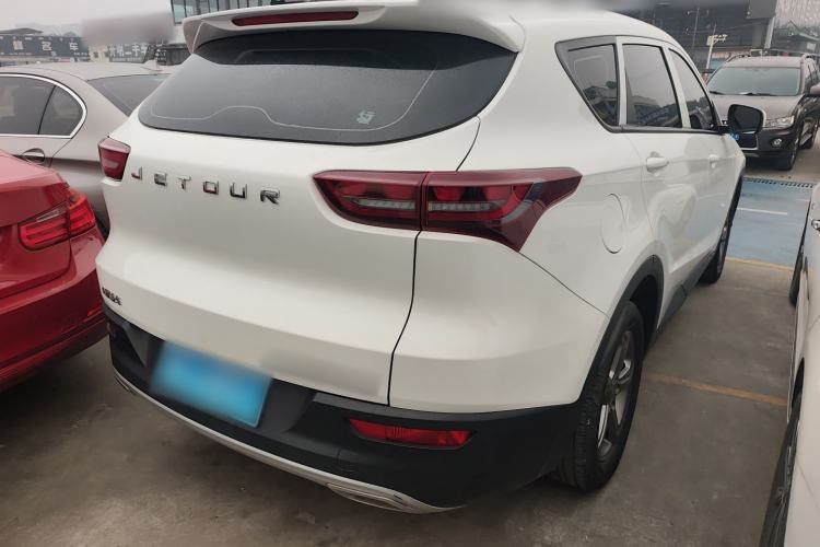 Used JETOUR X70M 2020 Revised 1.5T Manual Partner Version 5-Seater Exterior 5