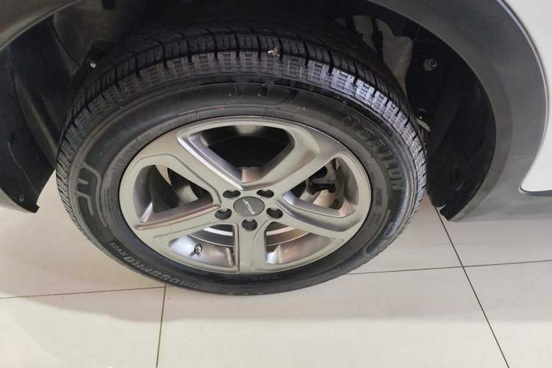 Used JETOUR X70M 2020 Revised 1.5T Manual Partner Version 7-Seater Exterior 8