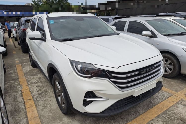 Used JETOUR X70M 2020 1.5T Manual Partner Model Front Right 45 Deg