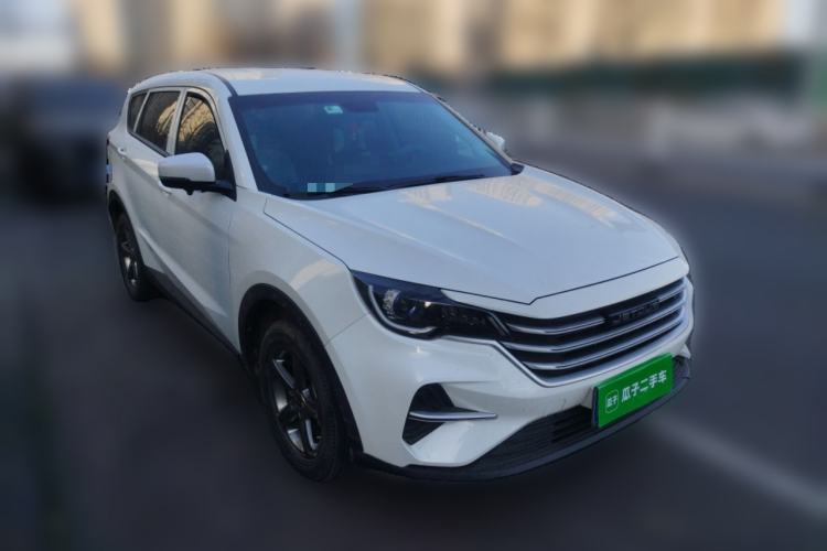 Used JETOUR X70M 2020 Revised 1.5T Manual Partner Version 5-Seater Front Right 45 Deg