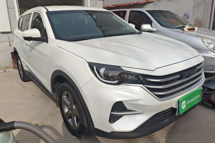 Used JETOUR X70M 2020 Revised 1.5T Manual Partner Version 5-Seater Front Right 45 Deg