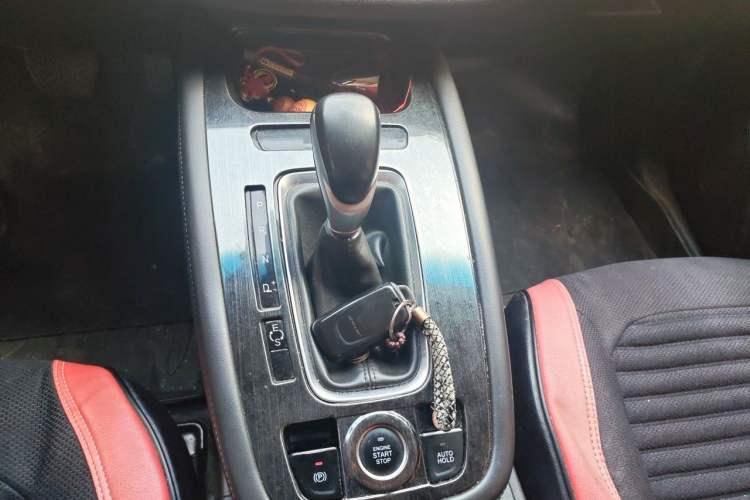 Used JETOUR X70M 2020 1.5T DCT Companion Version Gear Lever