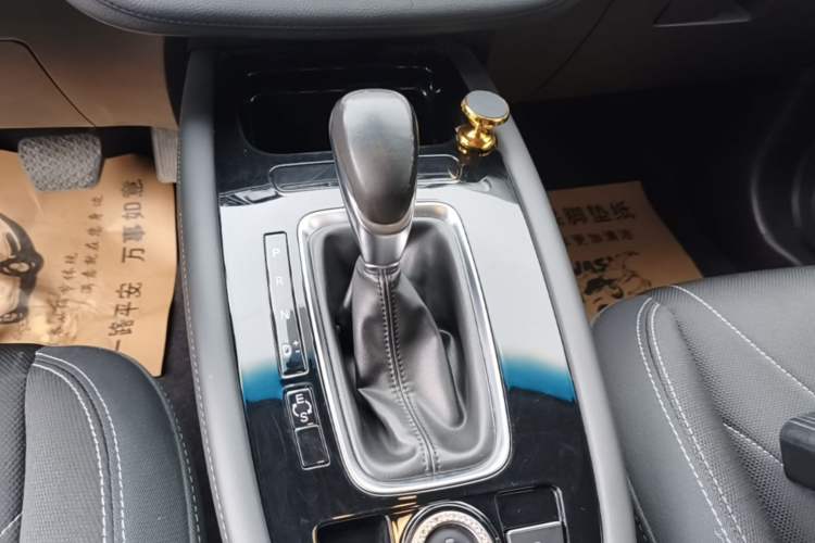 Used JETOUR X70M 2020 1.5T DCT Companion Version Gear Lever