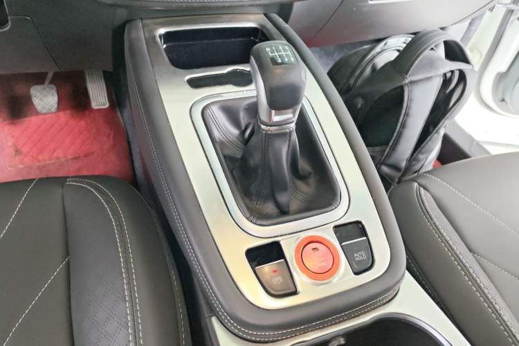 Used JETOUR X70M 2020 1.5T Manual Travel Companion Model Gear Lever