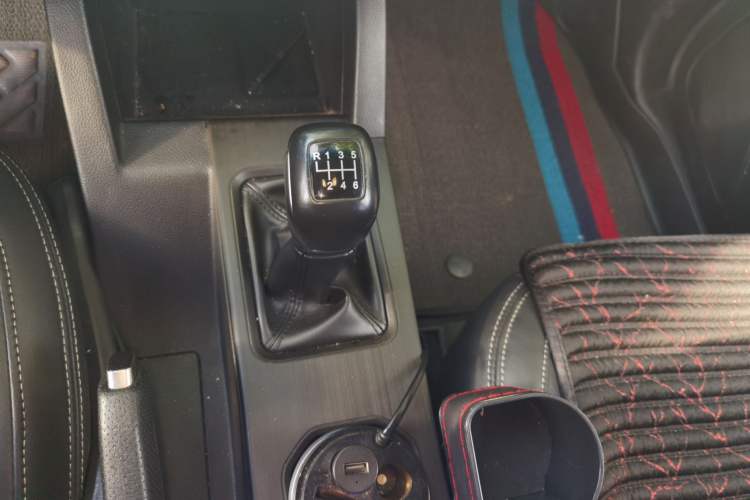 Used JETOUR X70M 2020 1.5T Manual Partner Model Gear Lever