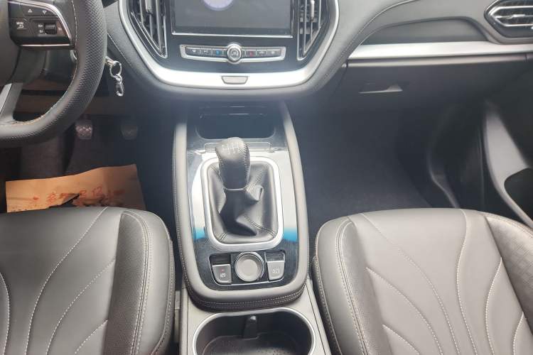 Used JETOUR X70M 2020 1.5T Manual Travel Companion Model Gear Lever