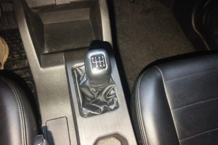 Used JETOUR X70M 2020 1.5T Manual Partner Model Gear Lever