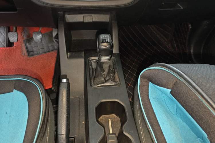 Used JETOUR X70M 2020 1.5T Manual Partner Model Gear Lever