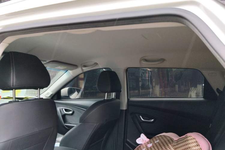 Used JETOUR X70M 2020 1.5T Manual Travel Companion Model Headliner