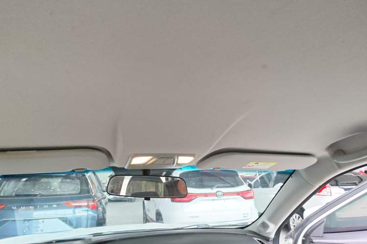 Used JETOUR X70M 2020 1.5T Manual Travel Companion Model Headliner