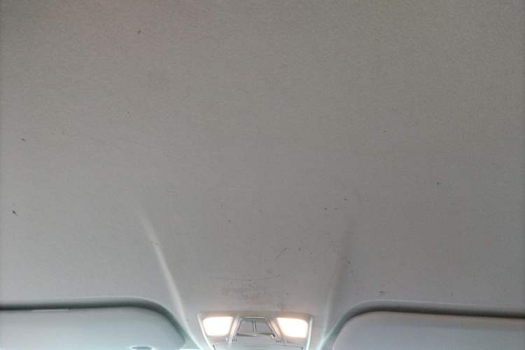 Used JETOUR X70M 2020 Revised 1.5T Manual Partner Version 5-Seater Headliner