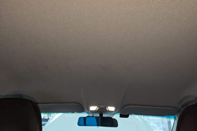 Used JETOUR X70M 2020 1.5T Manual Partner Model Headliner