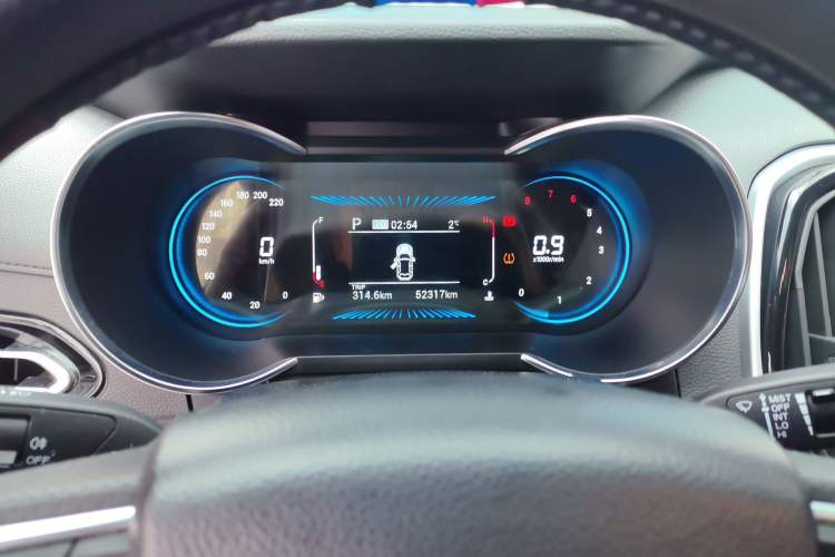 Used JETOUR X70M 2020 Revised Version 1.5T DCT Companion Edition 5 Seats Instrument Cluster