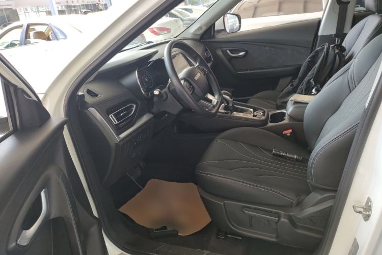 Used JETOUR X70M 2020 Revised Version 1.5T DCT Companion Edition 5 Seats Left Front Seat