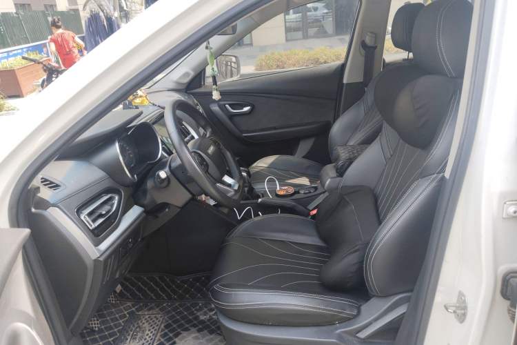 Used JETOUR X70M 2020 Revised 1.5T Manual Partner Version 5-Seater Left Front Seat
