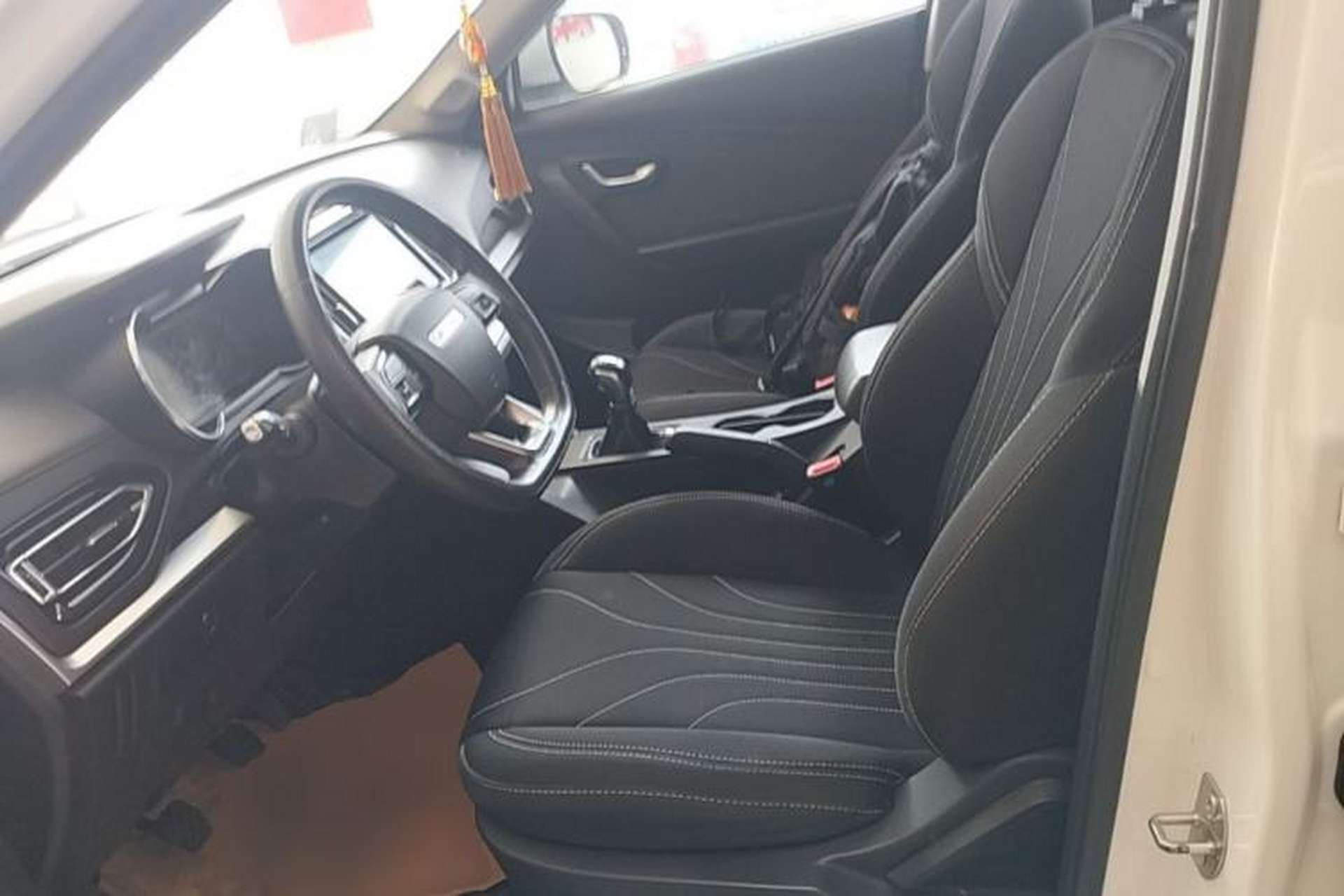 Used JETOUR X70M 2020 Revised 1.5T Manual Partner Version 7-Seater Left Front Seat