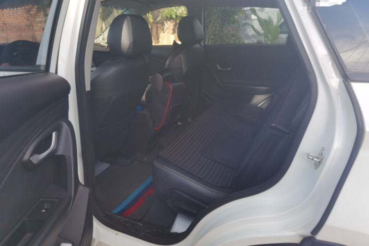 Used JETOUR X70M 2020 1.5T Manual Partner Model Left Rear Seat