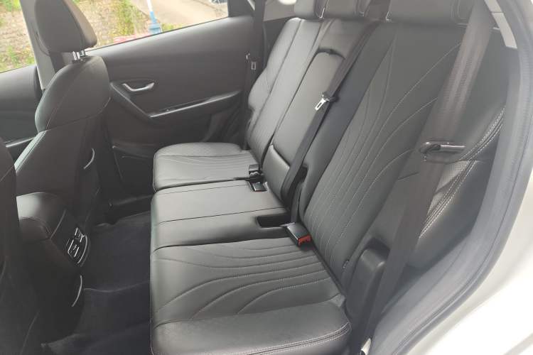 Used JETOUR X70M 2020 1.5T Manual Travel Companion Model Left Rear Seat