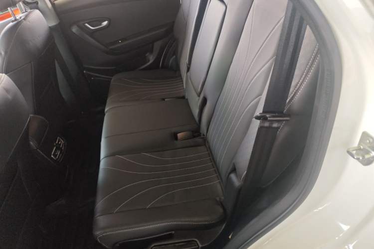 Used JETOUR X70M 2020 Revised Version 1.5T Manual - Travel Companion Type 6 Seats Left Rear Seat
