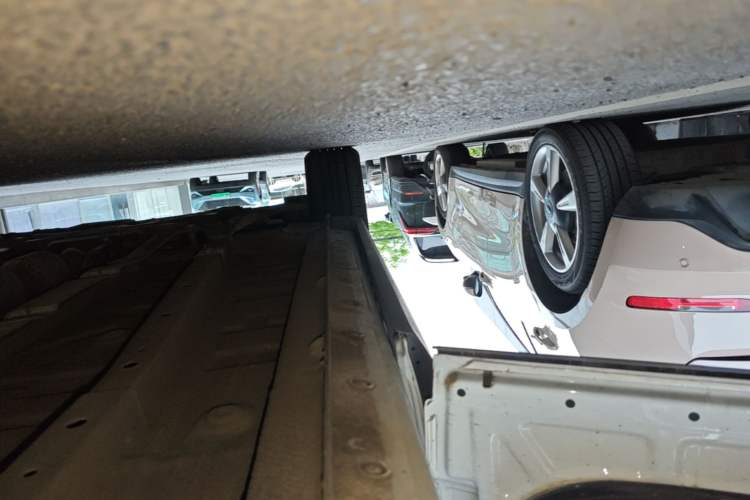 Used JETOUR X70M 2020 1.5T Manual Partner Model Left Side Sill
