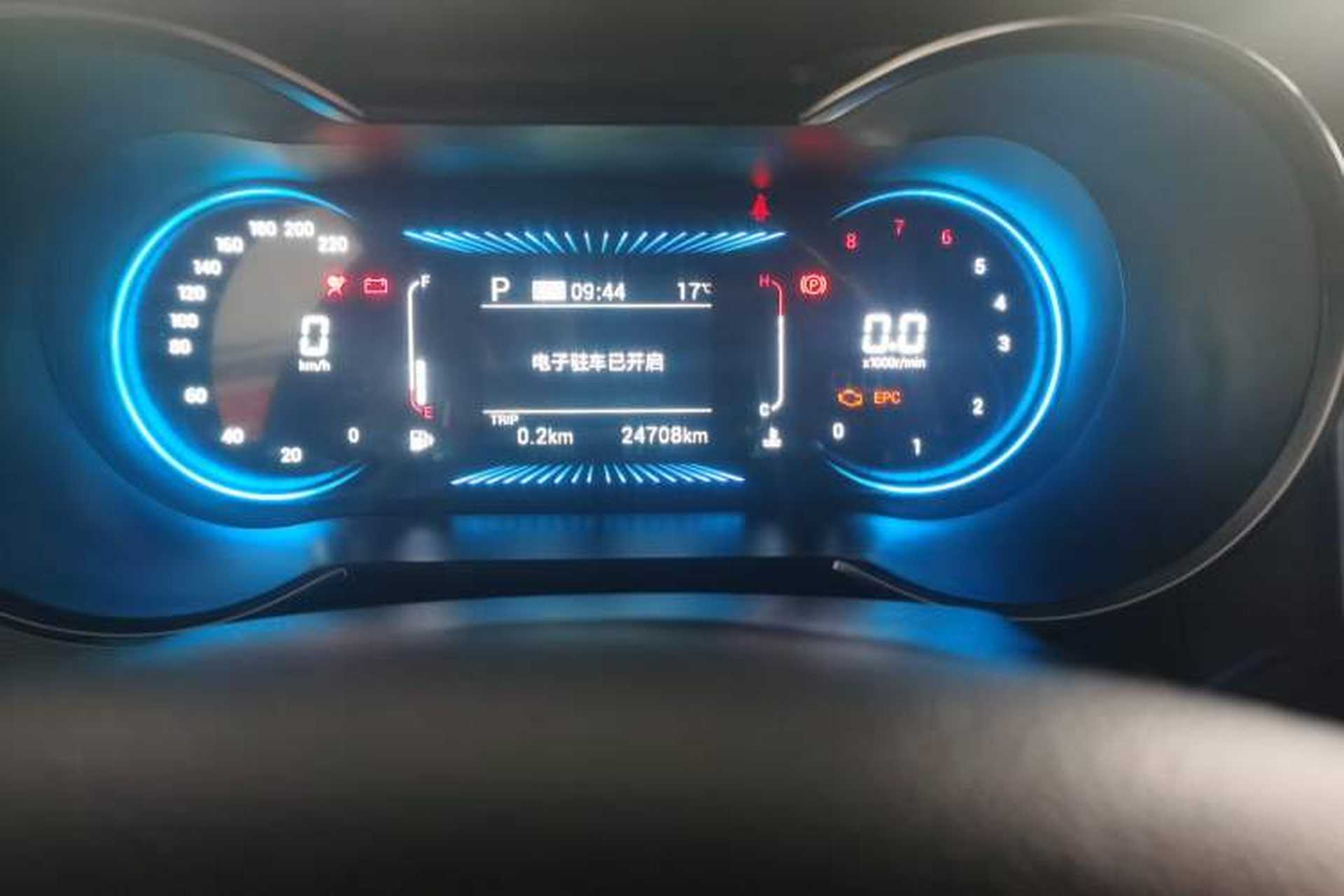 Used JETOUR X70M 2020 Revised Version 1.5T DCT Companion Edition 6 Seats Odometer Close Up