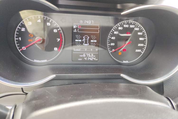 Used JETOUR X70M 2020 Revised 1.5T Manual Travel Companion Version 5 Seats Odometer Close Up