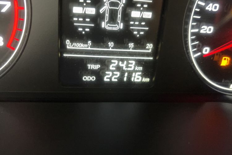 Used JETOUR X70M 2020 Revised 1.5T Manual Partner Version 5-Seater Odometer Close Up