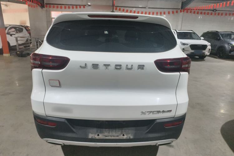 Used JETOUR X70M 2020 Revised 1.5T Manual Partner Version 5-Seater Rear