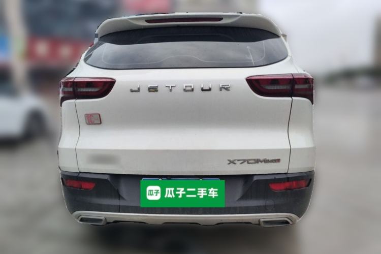Used JETOUR X70M 2020 1.5T Manual Value-Packed 7-Seater Rear