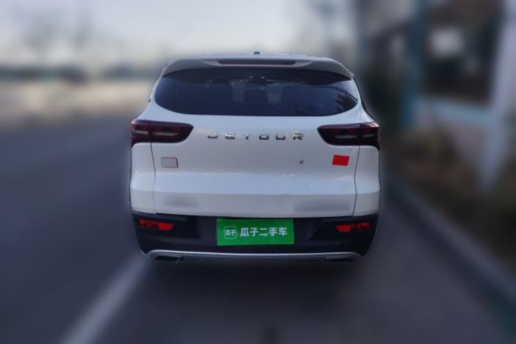 Used JETOUR X70M 2020 Revised 1.5T Manual Partner Version 5-Seater Rear