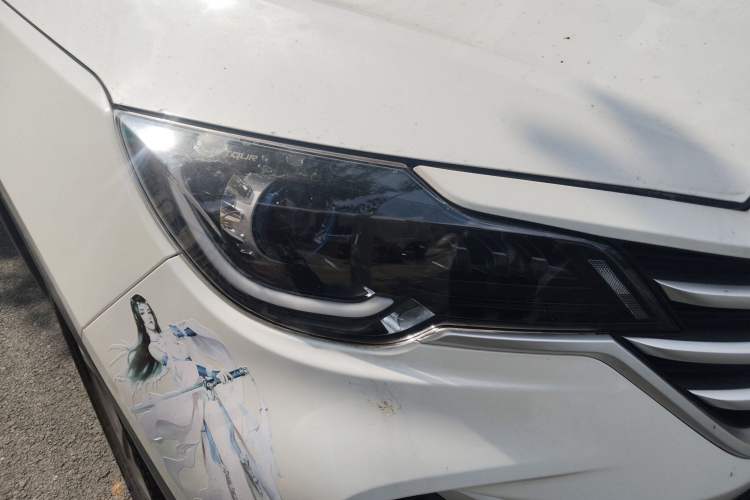Used JETOUR X70M 2020 Revised 1.5T Manual Partner Version 5-Seater Right Front Headlight