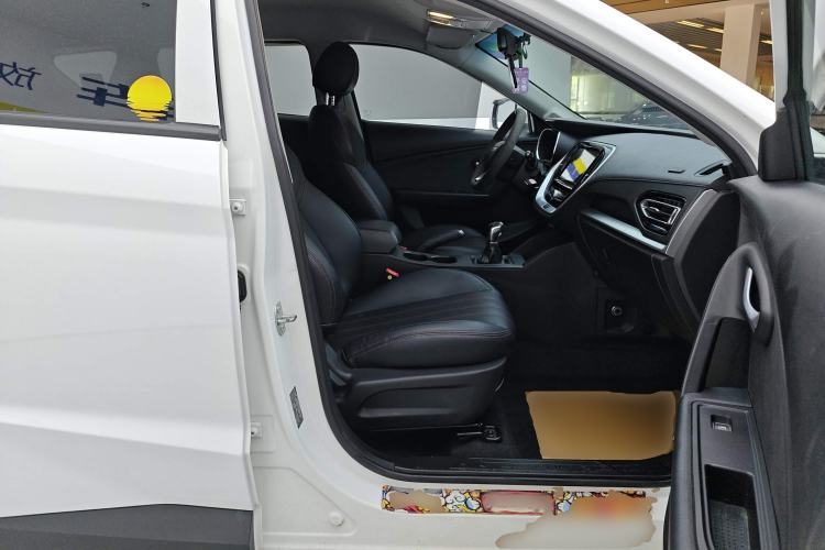 Used JETOUR X70M 2020 Revised 1.5T Manual Partner Version 5-Seater Right Front Seat
