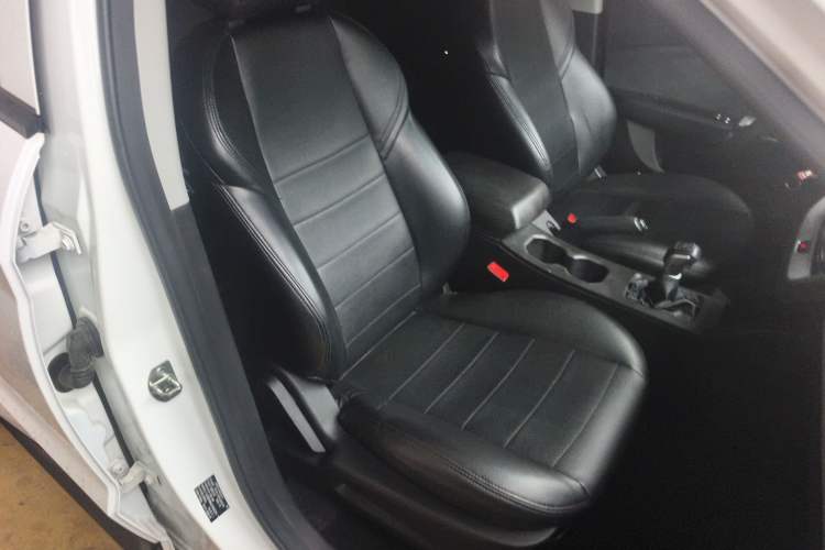 Used JETOUR X70M 2020 1.5T Manual Partner Model Right Front Seat