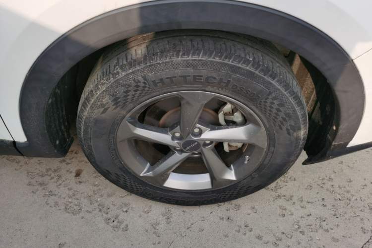 Used JETOUR X70M 2020 Revised Version 1.5T Manual - Travel Companion Type 6 Seats Right Front Wheel Hub