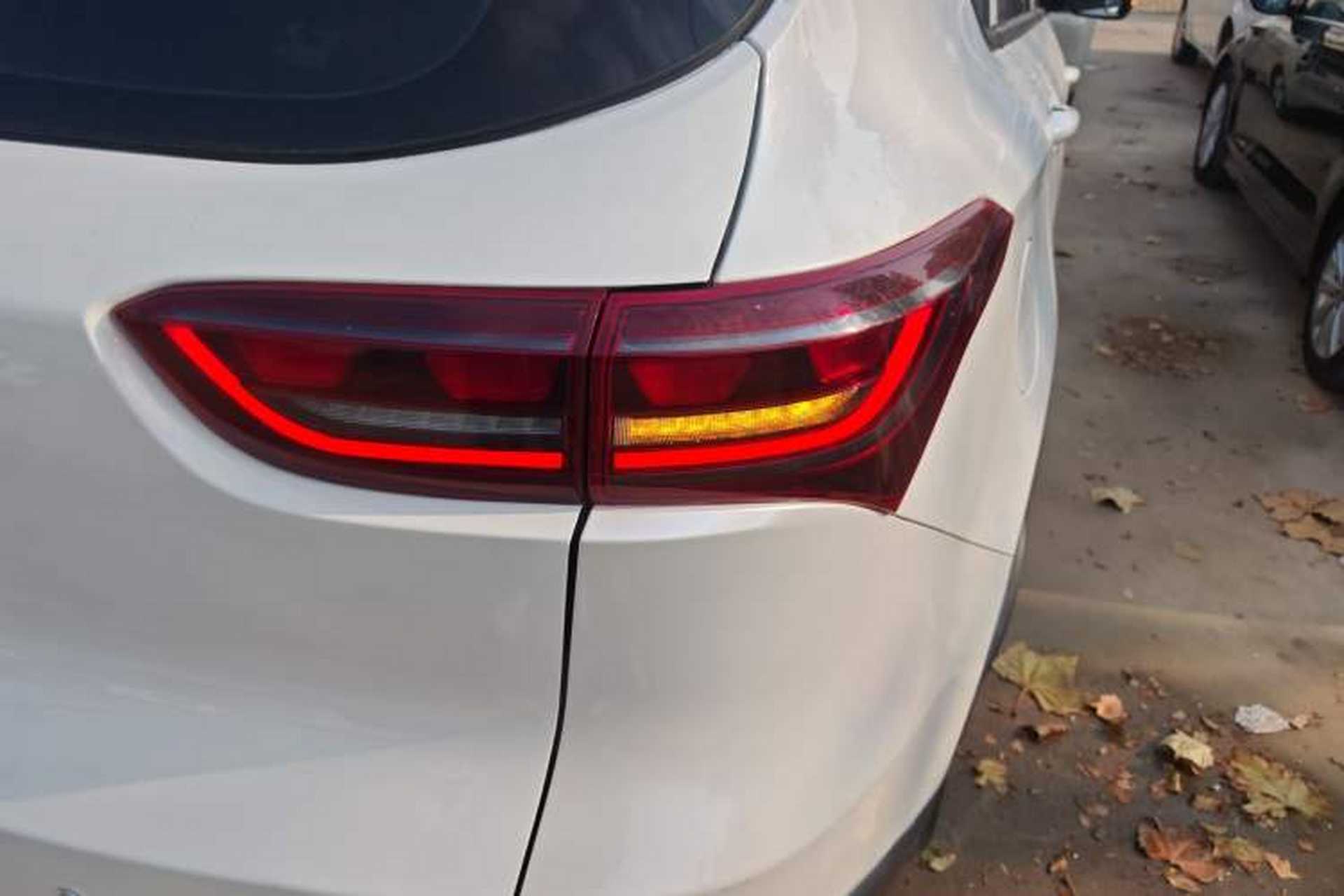 Used JETOUR X70M 2020 Revised 1.5T Manual Partner Version 5-Seater Right Rear Taillight