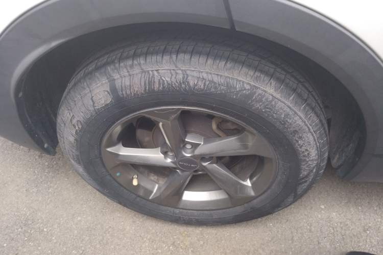 Used JETOUR X70M 2020 1.5T Manual Travel Companion Model Right Rear Wheel Hub