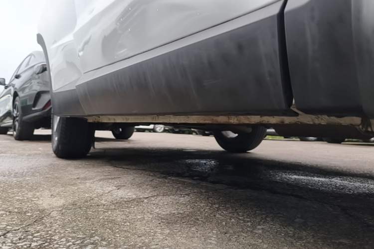 Used JETOUR X70M 2020 1.5T DCT Companion Version Right Side Sill