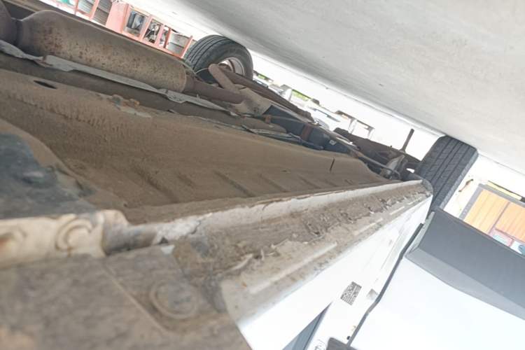 Used JETOUR X70M 2020 1.5T Manual Partner Model Right Side Sill