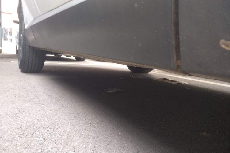 Used JETOUR X70M 2020 1.5T Manual Travel Companion Model Right Side Sill