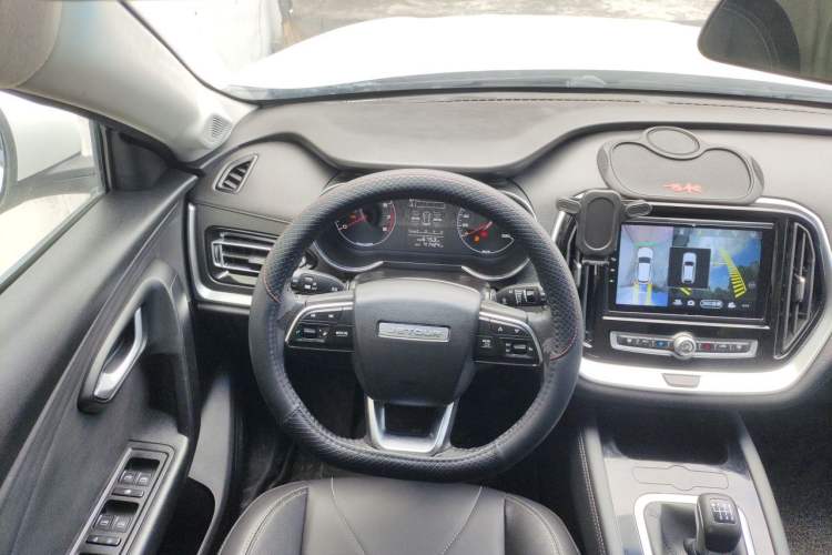 Used JETOUR X70M 2020 Revised 1.5T Manual Travel Companion Version 5 Seats Steering Wheel