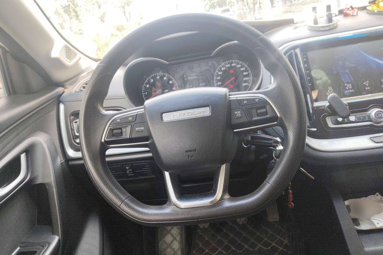 Used JETOUR X70M 2020 Revised 1.5T Manual Partner Version 5-Seater Steering Wheel