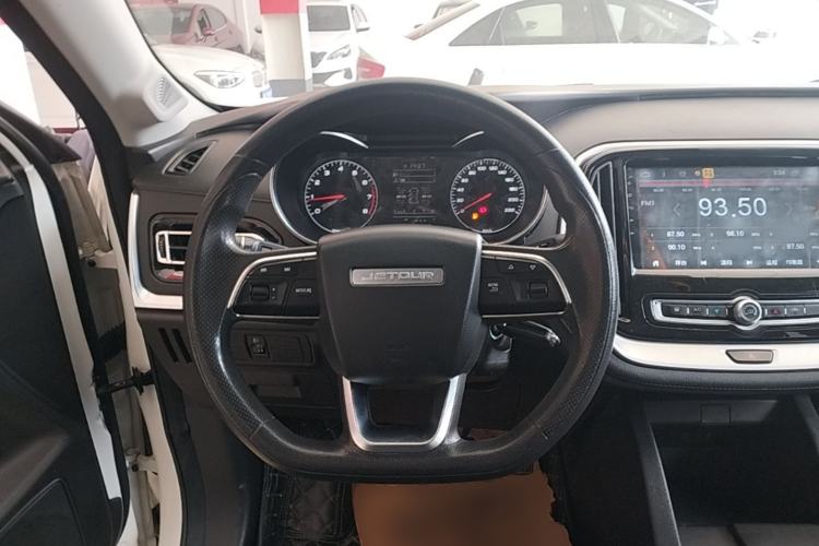 Used JETOUR X70M 2020 Revised 1.5T Manual Partner Version 7-Seater Steering Wheel