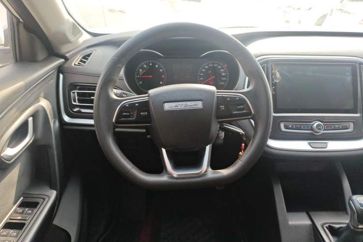 Used JETOUR X70M 2020 Revised 1.5T Manual Partner Version 5-Seater Steering Wheel