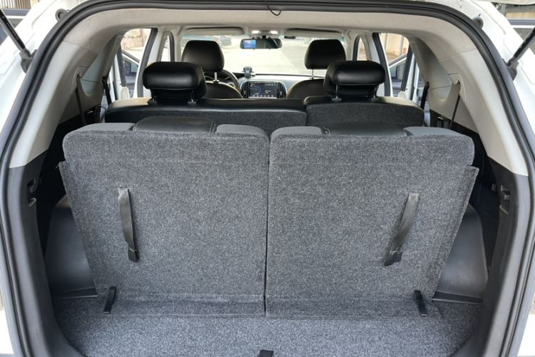 Used JETOUR X70M 2020 Revised 1.5T Manual Partner Version 6-Seater Trunk