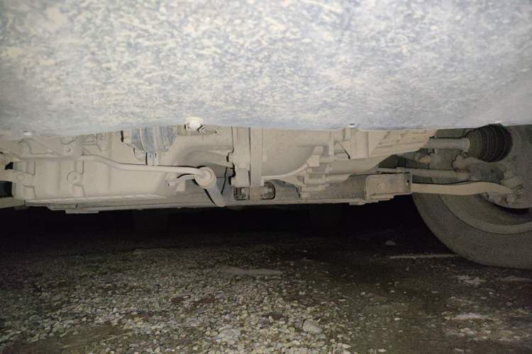 Used JETOUR X70M 2020 Revised 1.5T Manual Partner Version 5-Seater Chassis Front