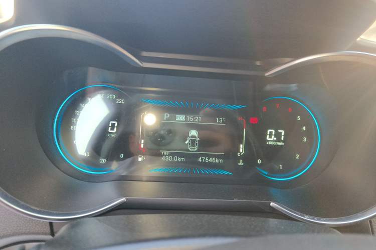 Used JETOUR X70M 2020 Revised Version 1.5T DCT Companion Edition 5 Seats Instrument Cluster