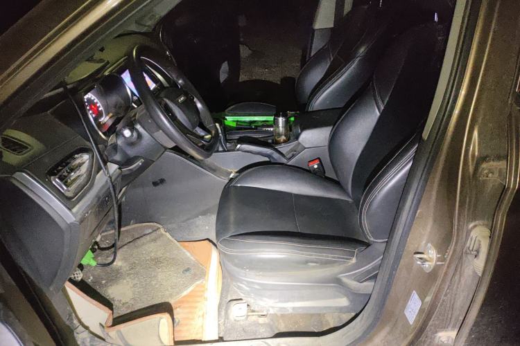 Used JETOUR X70M 2020 Revised 1.5T Manual Partner Version 5-Seater Left Front Seat
